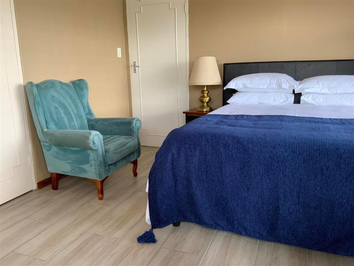 Marina Views Guesthouse Hartbeespoort Exterior photo